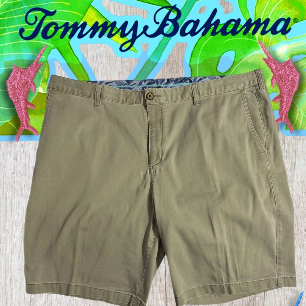 Tommy Bahama Chino Beige Shorts Size 44